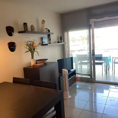 Apartment Moll Con Piscina
