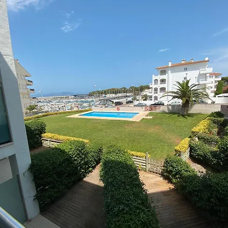 Apartment Moll Con Piscina *